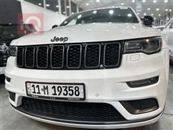 جیپ گراند شیرۆکی